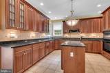 408 Harlem - Photo 10