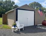 1610 Hudson Road - Photo 2