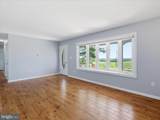 11141 Lincoln Way - Photo 9