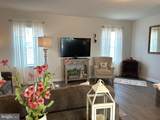 11 Landing Place - Photo 7