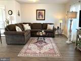 11 Landing Place - Photo 9