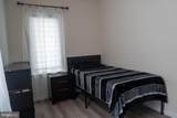 1031 Fairmount Avenue - Photo 14