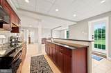 581 Hawthorne Lane - Photo 39