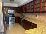 105 Montrose Avenue - Photo 8