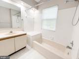 982 Yachtsman Way - Photo 21