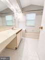 982 Yachtsman Way - Photo 22