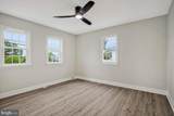 906 Hammonds Lane - Photo 19