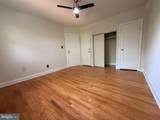 909 Lake Avenue - Photo 4