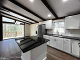 1187 Carriage Lane - Photo 2