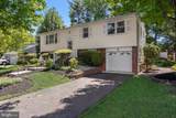 319 Brentwood Avenue - Photo 2