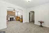 4413 Maple Avenue - Photo 10