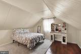 313 Charles Road - Photo 17
