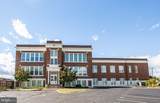 900 Barton Street - Photo 1