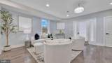 413 Ingraham Street - Photo 3