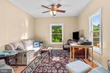 1910 Delaware Ave - Photo 10