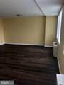 10401 Grosvenor Place - Photo 16