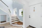 727 61ST Avenue - Photo 3