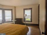 233 E Pitt Street - Photo 18
