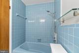 18015 Muncaster Road - Photo 40