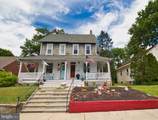 143 Green Street - Photo 1