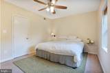 1732 Queens Lane - Photo 16