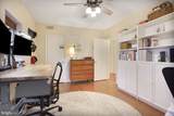 1732 Queens Lane - Photo 19