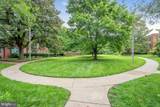 1732 Queens Lane - Photo 2