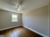 433 Oakwood Road - Photo 3