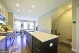 719 Parkside Place - Photo 12