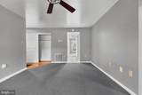 2 Canterbury Square - Photo 11