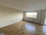 2059 Huntington Avenue - Photo 16