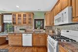 319 Newton Lake Drive - Photo 13