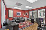 106 Elden Street - Photo 17