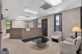 106 Elden Street - Photo 3