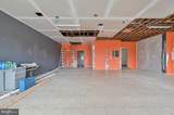 13 East Boulevard - Photo 15