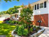 554 Gold Street - Photo 2