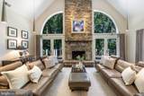 10120 Walker Lake Drive - Photo 3