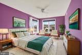 1010 Crest Way - Photo 17