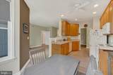 1010 Crest Way - Photo 8