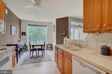1010 Crest Way - Photo 9
