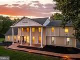 10520 Hunting Crest Lane - Photo 4