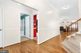 102 Lister Lane - Photo 3