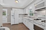 204 Ayr Street - Photo 9