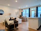 409 Reading Court - Photo 3