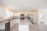 6706 Jayar Way - Photo 5