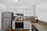 1056 Warwick - Photo 4