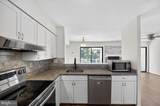 1056 Warwick - Photo 5