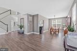 611 Curtin Place - Photo 6