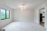 307 Yoakum Parkway - Photo 14