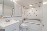 307 Yoakum Parkway - Photo 21
